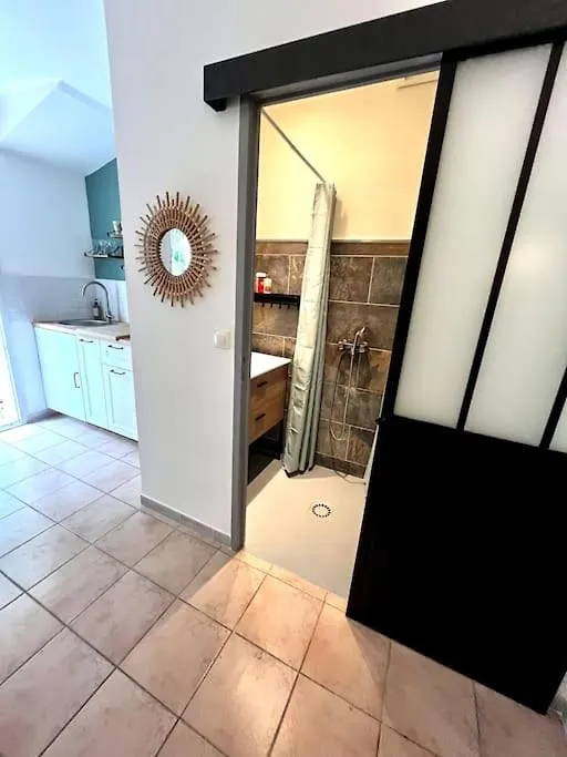 Lägenhet Aix-En-Provence, Cosy Studio Proche Toutes Commodites, Linges Fournis